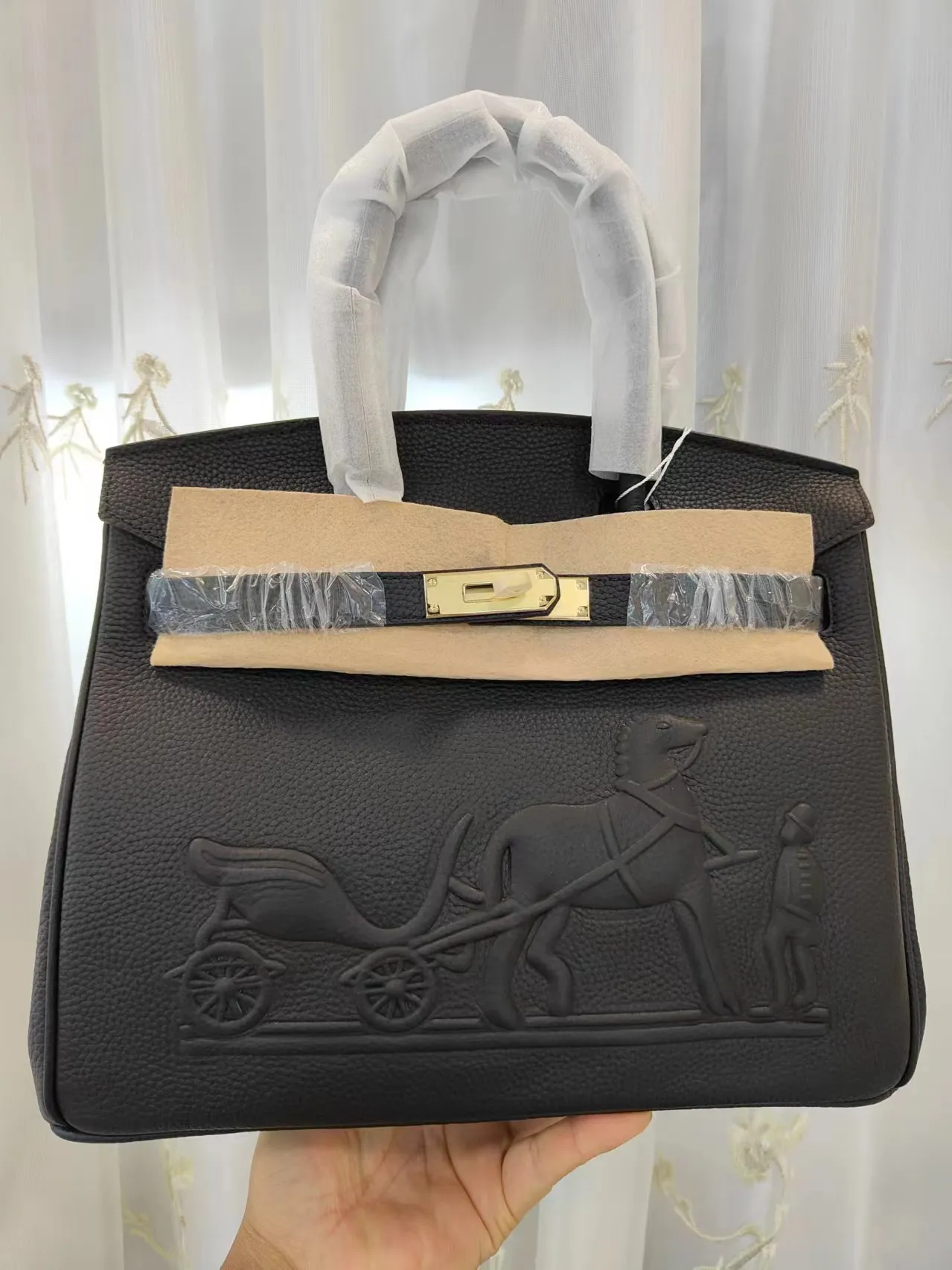760💰,💥Hermès🐴🐴🏇🏇🚴🏻🚴🏻Horse carriage/Hermes💥Official classic production💋Birkin bag💋Original quality coming👉Using imported pebbled cowhide leather👑 Equipped with pure 24k hardware💎Excellent workmanship👏👏Legendary slow work and meticulous work💓Real pictures taken💓There is no best, only better [smile], size 30-22-16cm