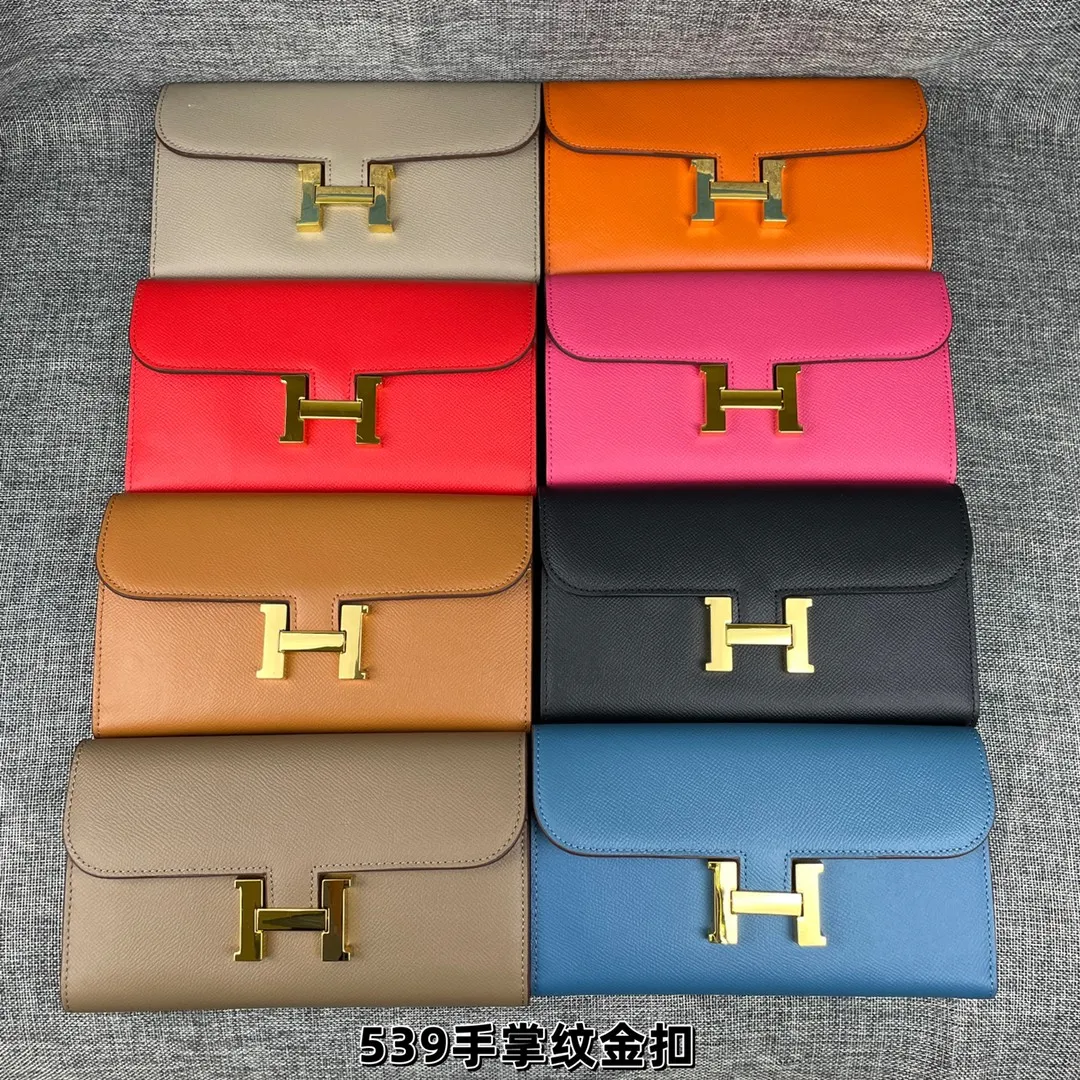 Hermes Constance Original Order p290💰 Model: 539 Palm Pattern Gold Buckle Size: 22*11cm Hermes🇫🇷Overseas🇫🇷Imported cowhide, soft and comfortable to the touch. Counter version, OEM code inside, original replica with gold hardware, exquisite and elegant, oil edge is straight and smooth🎈There are two large note slots, a zipper pocket, and 12 card slots🚚