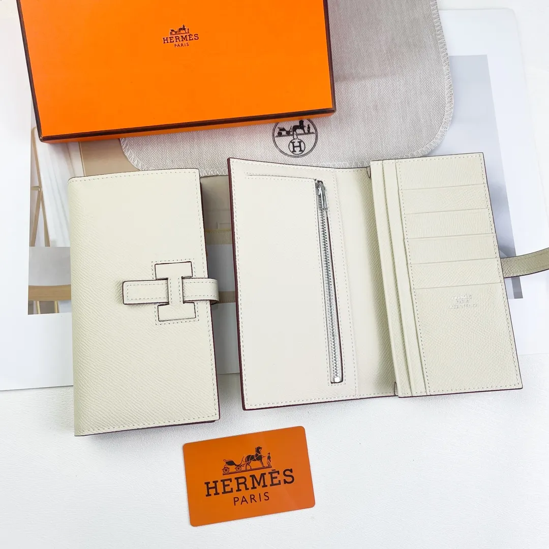 HERMES new model 💰280 New H Passant Toutenmainte Epsom calfskin long wallet Model: 953 - Sheath "H passant" opening and closing - Zippered coin purse - Pocket with original OEM code inside - Metal texture: palladium plated Dimensions: Length 17.5 × Width 9 cm