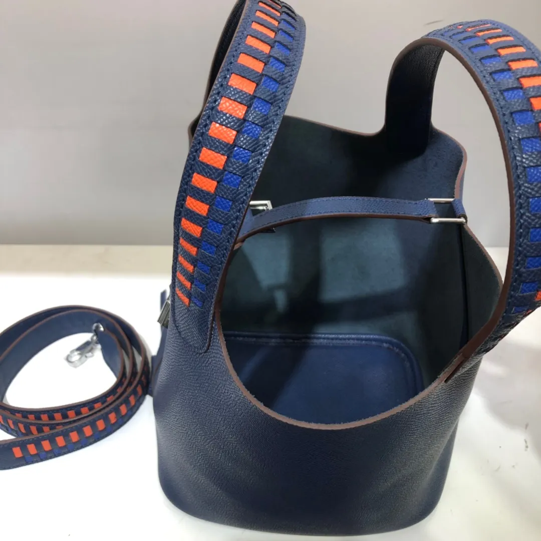 Running price💰760👉Hermes Epsom palm print vegetable basket color block braided wrist 🌺top calfskin original leather😈 size 20/20/16