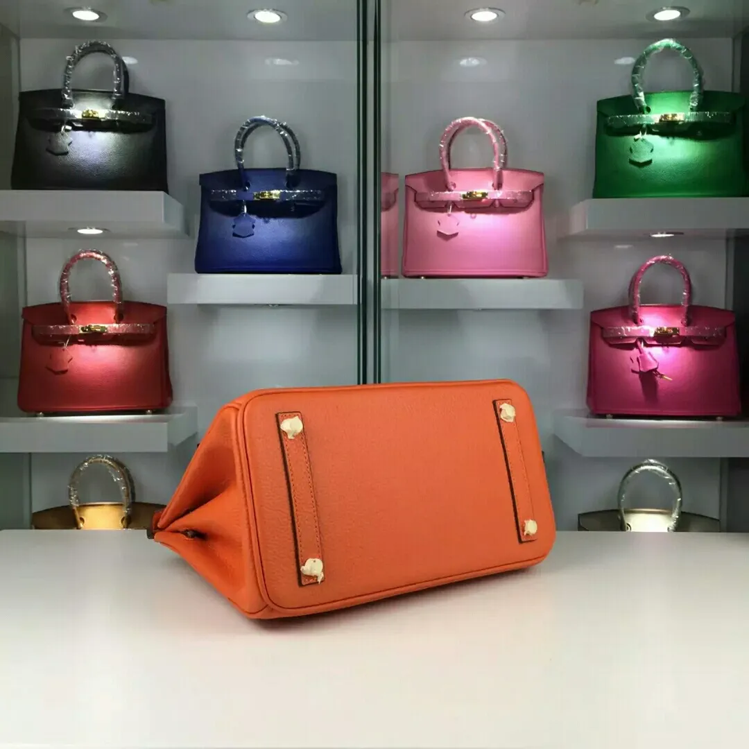 Batch: Small 600💰, Medium 680💰, Large 700💰, 💥Hermes/Hermes💥Official classic production💋Birkin bag💋Original quality coming👉Using imported pebbled cowhide leather👑 Equipped with pure 24k hardware💎Excellent workmanship👏👏Legendary slow work and careful work💓Real pictures💓There is no best, only better [smile], size: large 35-26-18, medium 30-22-16, small 25-20-14cm