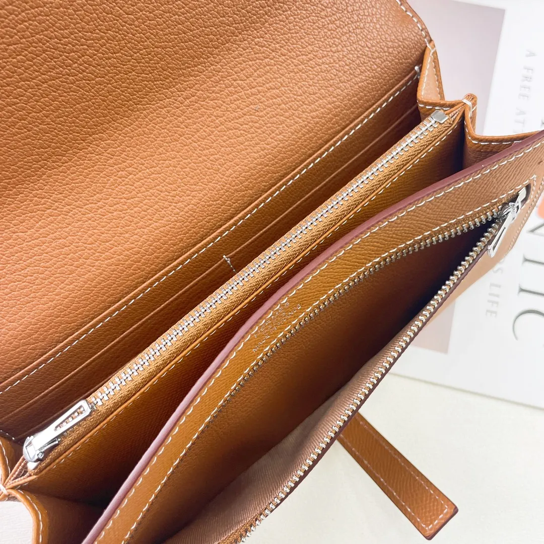 HERMES official website new model 💰300 New H Passant Toutenmainte Epsom calfskin long wallet Model: 951 palm print - Sheath "H passant" opening and closing - Zipper coin purse - Pocket with original OEM code inside - Can store passport or large-size mobile phone Metal texture: palladium plated Dimensions: length 20.8 × width 12.4 × thickness 2.7 cm