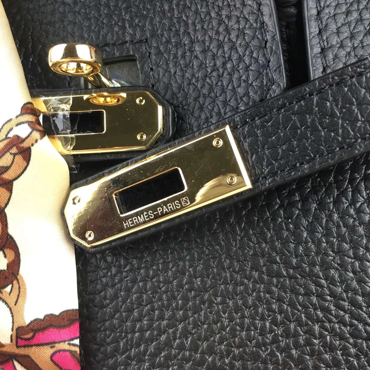 Batch: Small 600💰, Medium 680💰, Large 700💰, 💥Hermes/Hermes💥Official classic production💋Birkin bag💋Original quality coming👉Using imported pebbled cowhide leather👑 Equipped with pure 24k hardware💎Excellent workmanship👏👏Legendary slow work and careful work💓Real pictures💓There is no best, only better [smile], size: large 35-26-18, medium 30-22-16, small 25-20-14cm