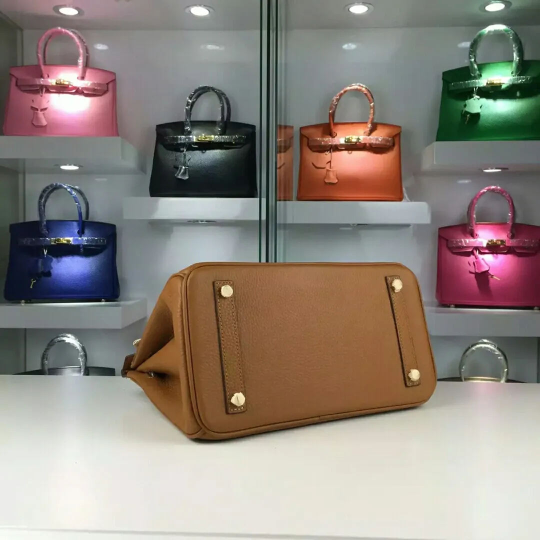 760💰,💥Hermès🐴🐴🏇🏇🚴🏻🚴🏻Horse carriage/Hermes💥Official classic production💋Birkin bag💋Original quality coming👉Using imported pebbled cowhide leather👑 Equipped with pure 24k hardware💎Excellent workmanship👏👏Legendary slow work and meticulous work💓Real pictures taken💓There is no best, only better [smile], size 30-22-16cm
