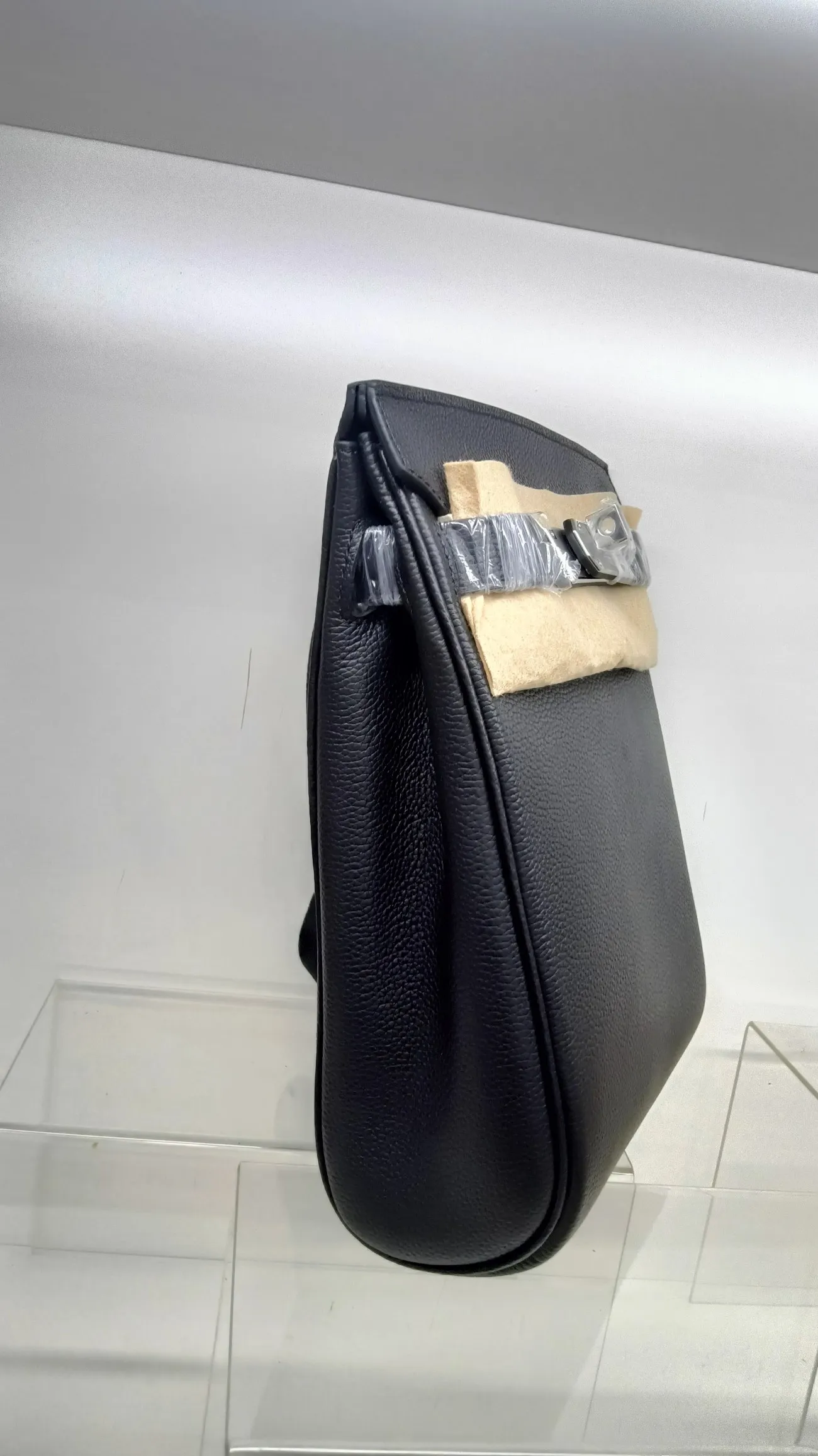 1080💰Original tog0 cowhide chest bag with silver buckle hardware shipped, size: 17.5×8×26cm