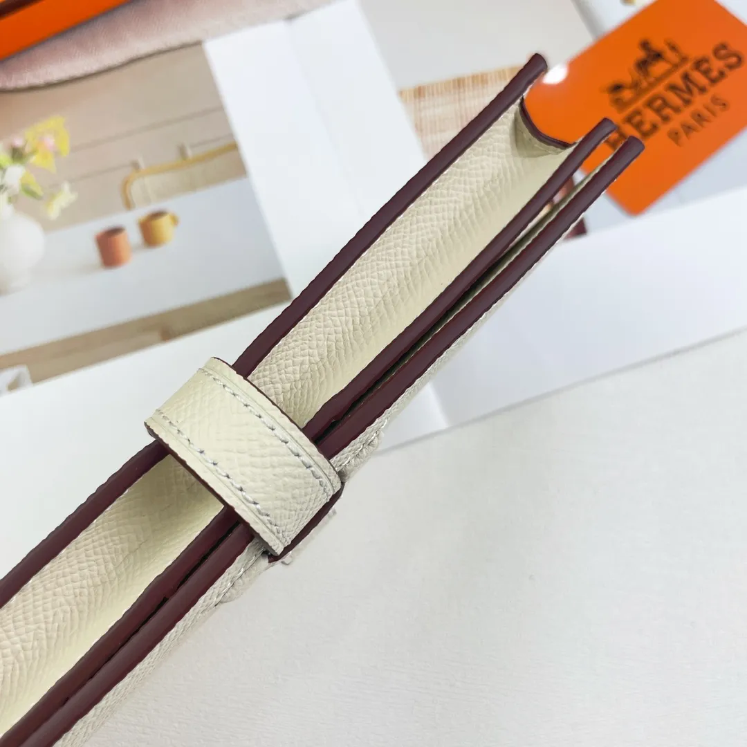 HERMES new model 💰280 New H Passant Toutenmainte Epsom calfskin long wallet Model: 953 - Sheath "H passant" opening and closing - Zippered coin purse - Pocket with original OEM code inside - Metal texture: palladium plated Dimensions: Length 17.5 × Width 9 cm