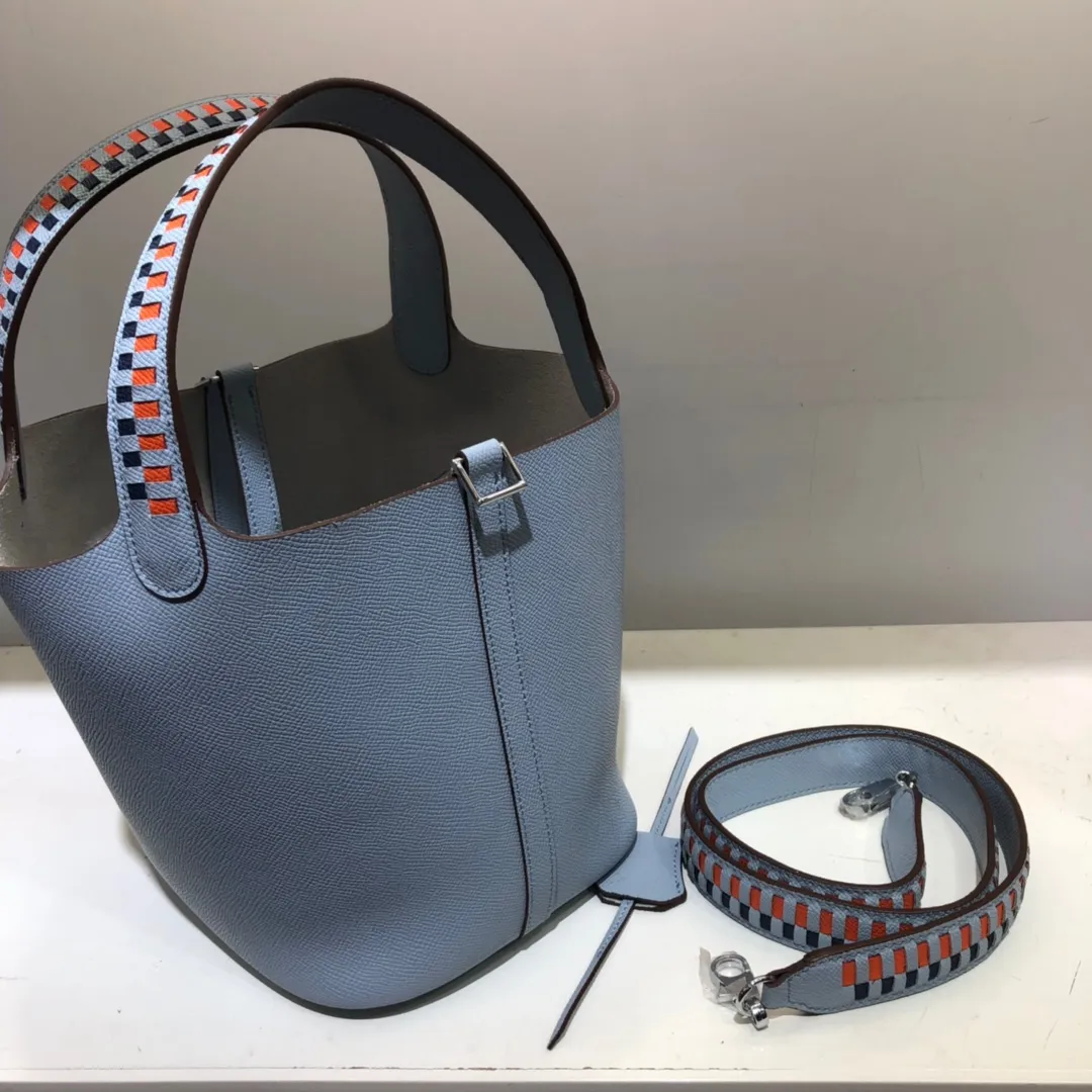Running price💰760👉Hermes Epsom palm print vegetable basket color block braided wrist 🌺top calfskin original leather😈 size 20/20/16