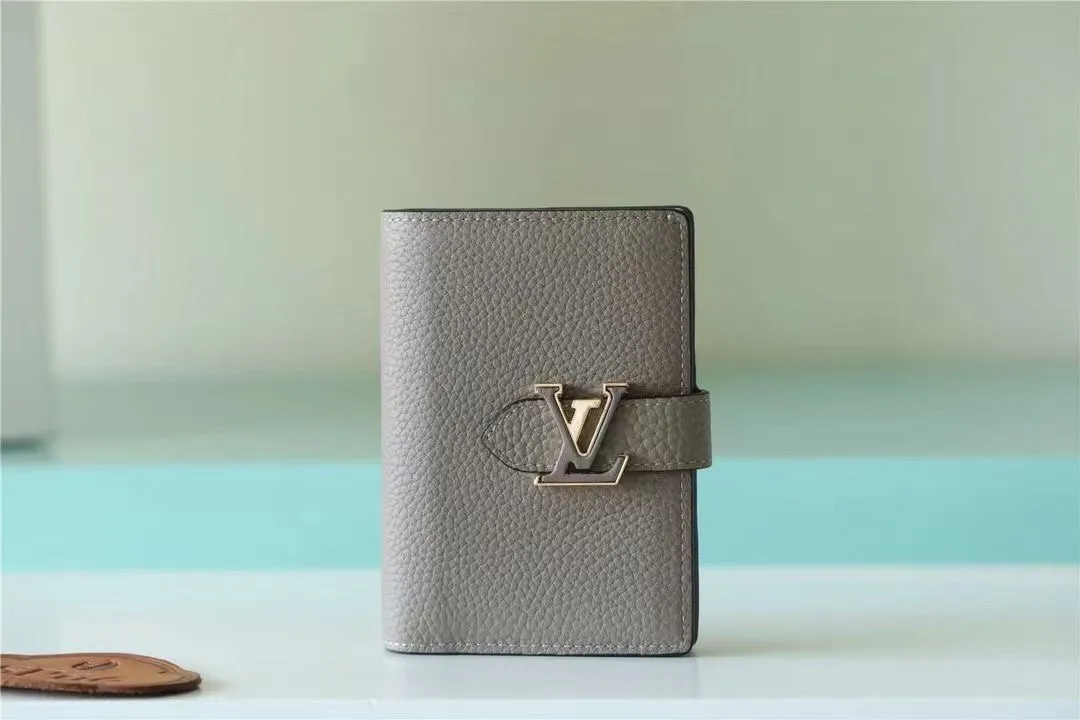 P150💰M81561 black m82198 light coffee m82461 rose red m82144 pink full leather pebbled lockme leather buckle Hermès short suit clip two-fold short wallet coin purse combination picture collection oo [handshake] [handshake]