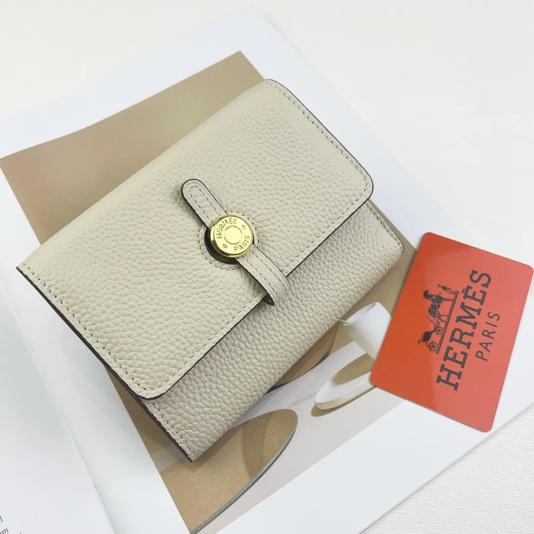 [Hermes new wallet]💰250 Model: H230 gold buckle Dimensions: length 13.5x width 10.5x thickness 2 cm Made of togo calfskin, equipped with 10 card slots, 1 banknote pocket, palladium-plated lock buckle, exquisite and perfect workmanship, original OEM code inside