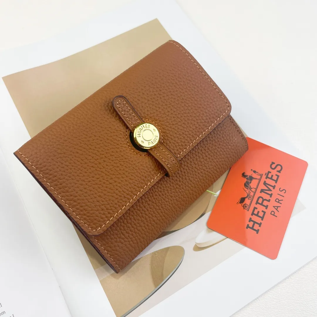 [Hermes new wallet]💰250 Model: H230 gold buckle Dimensions: length 13.5x width 10.5x thickness 2 cm Made of togo calfskin, equipped with 10 card slots, 1 banknote pocket, palladium-plated lock buckle, exquisite and perfect workmanship, original OEM code inside