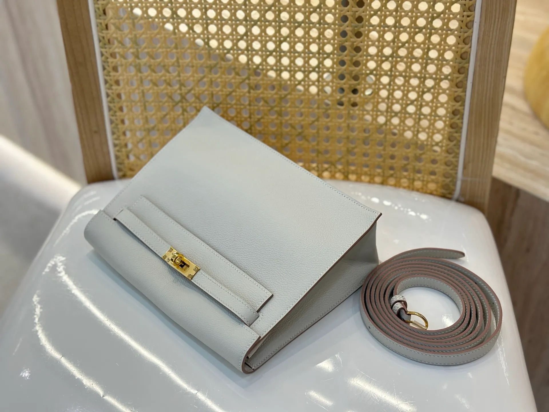 All categories Hermès women's bags (Hermès) Hermès ck37