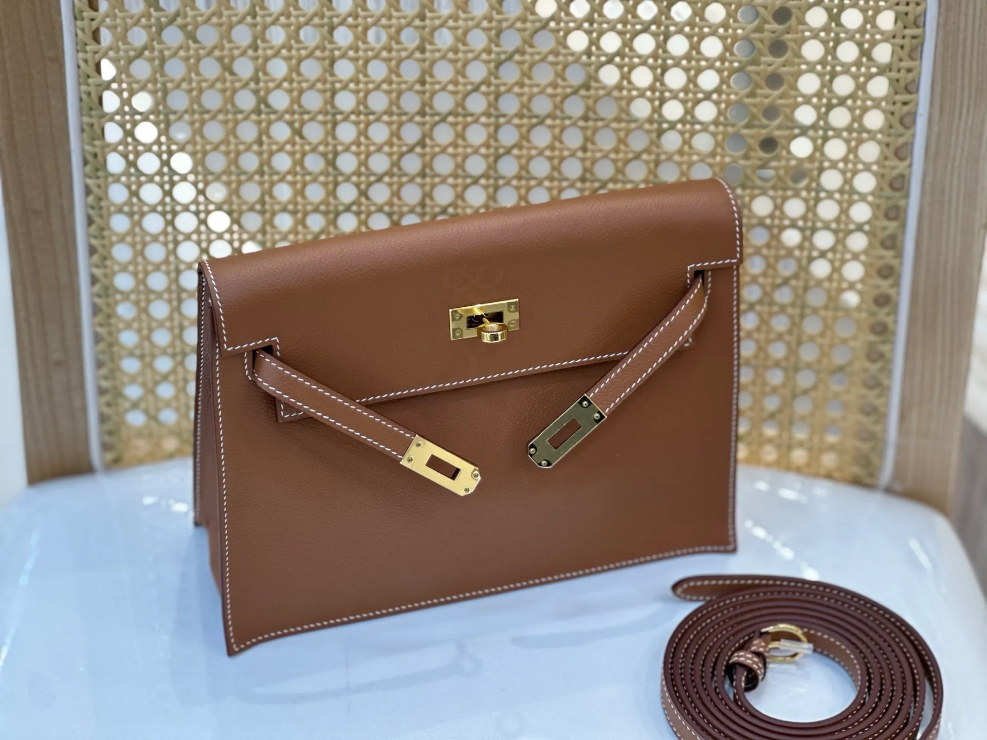 All categories Hermès women's bags (Hermès) Hermès ck37