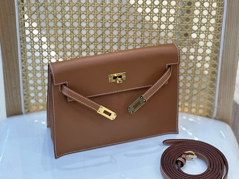 All categories Hermès women's bags (Hermès) Hermès ck37