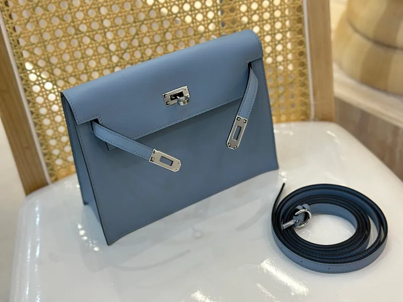 All categories Hermès women's bags (Hermès) Hermès ck37