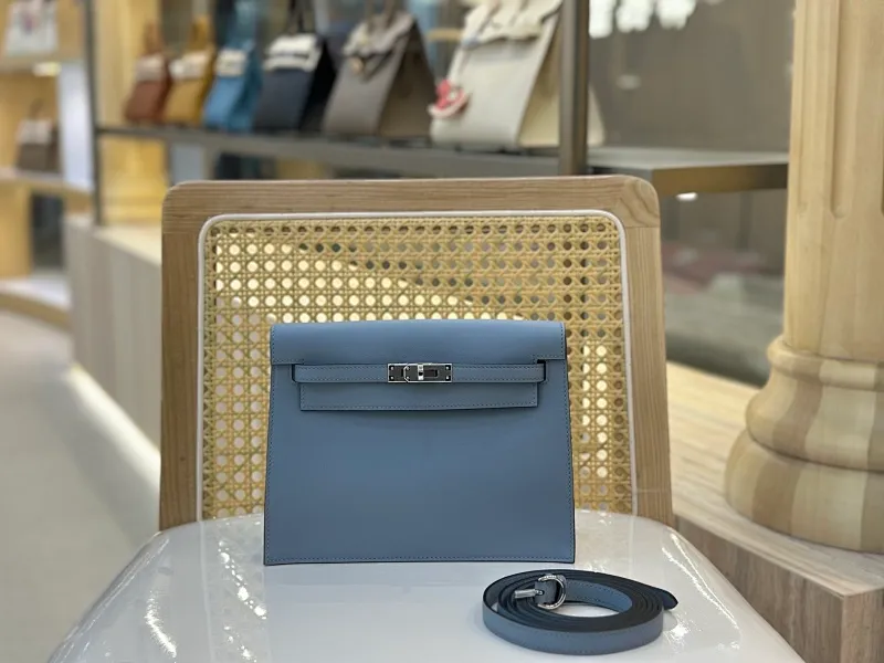 All categories Hermès women's bags (Hermès) Hermès ck37