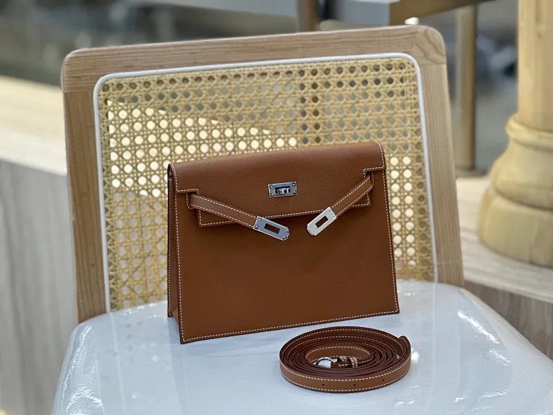 All categories Hermès women's bags (Hermès) Hermès ck37