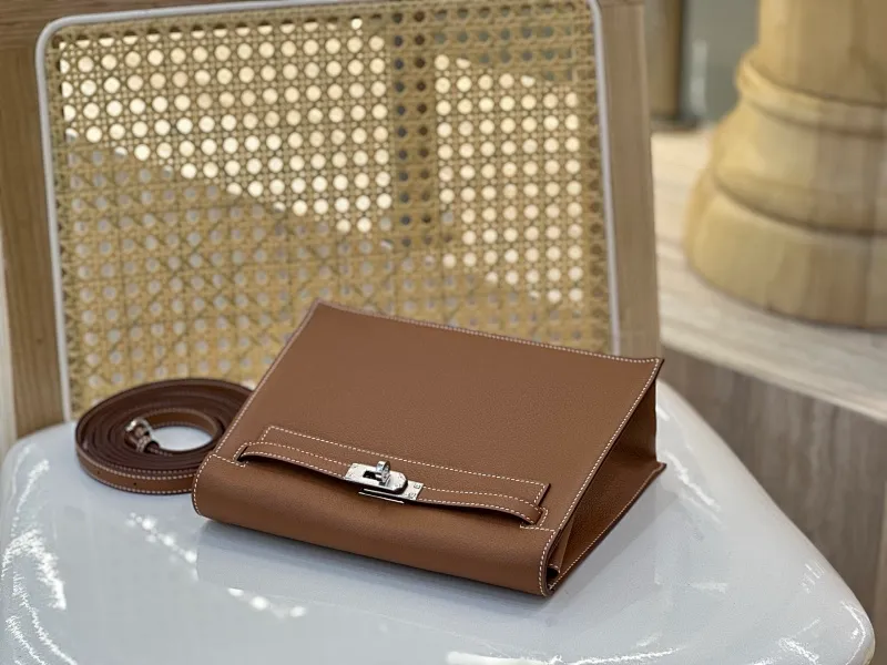 All categories Hermès women's bags (Hermès) Hermès ck37