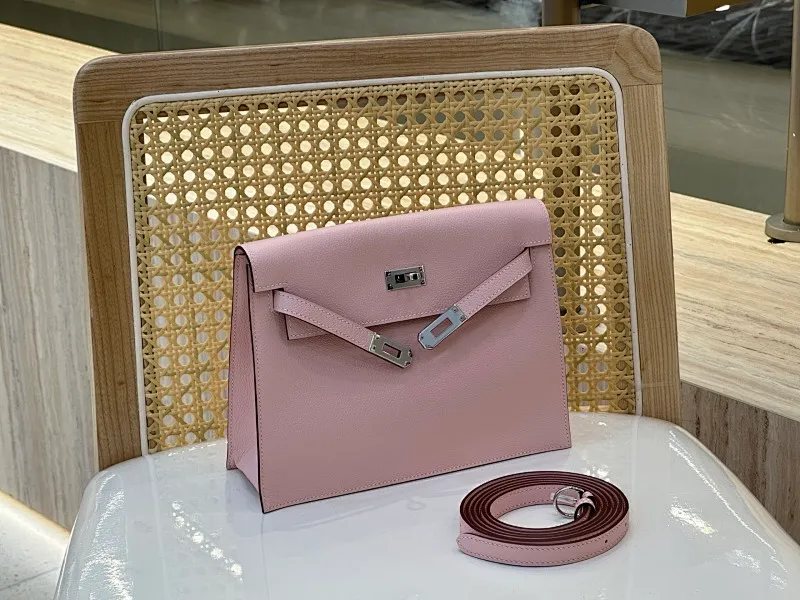 All categories Hermès women's bags (Hermès) Hermès ck37