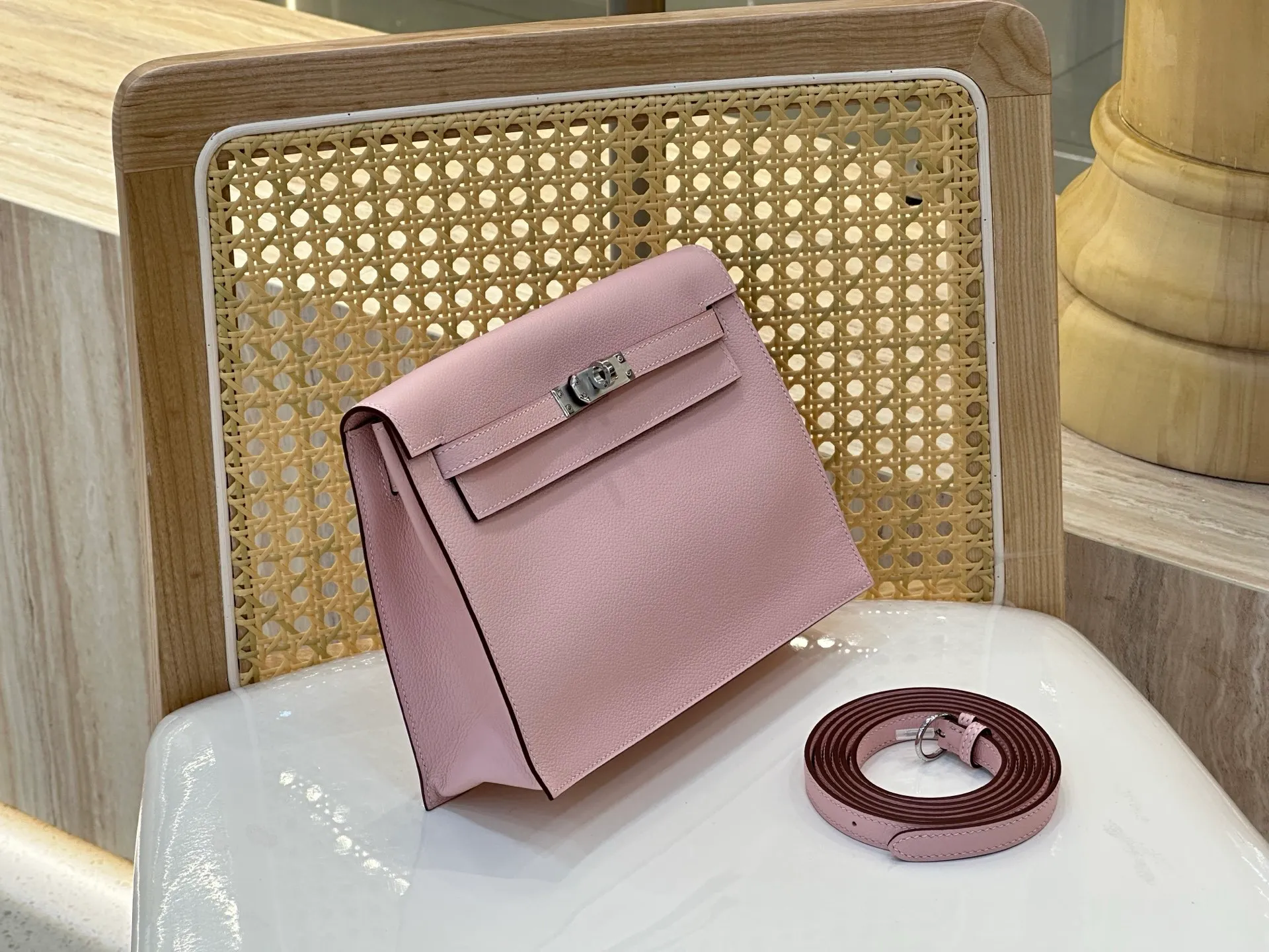 All categories Hermès women's bags (Hermès) Hermès ck37