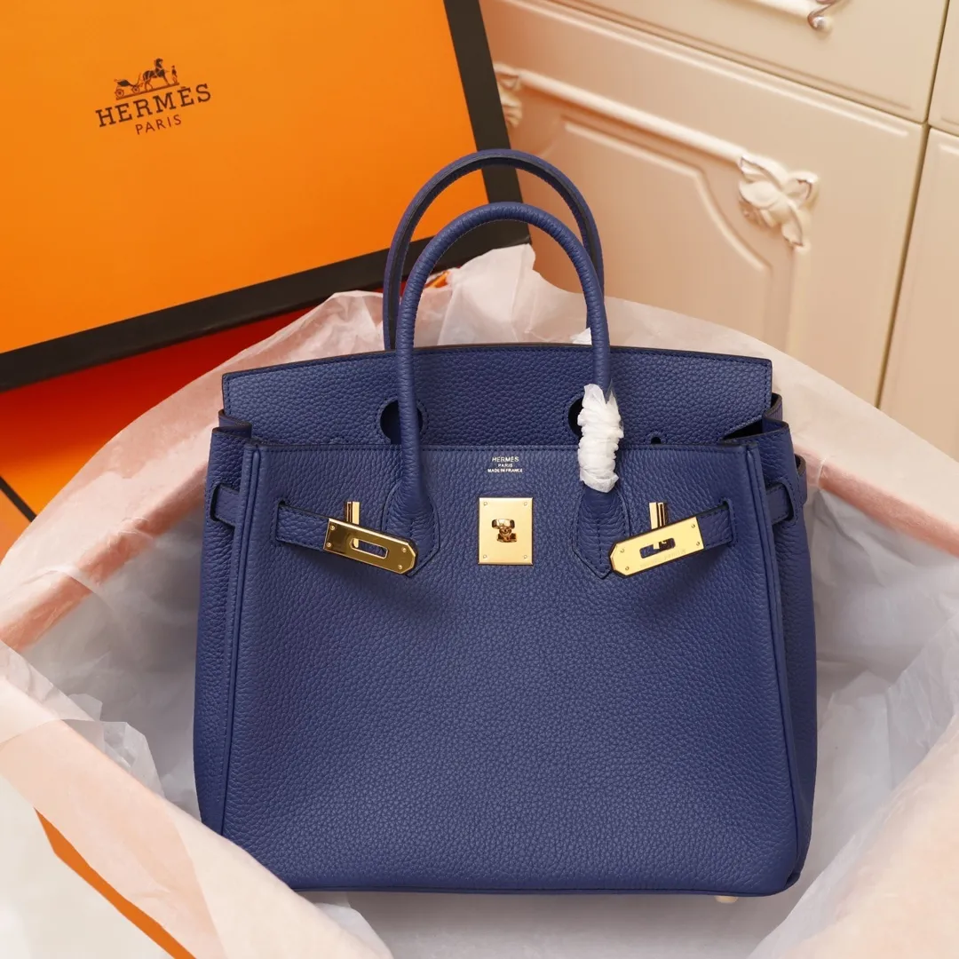 All Categories Official Website "Brand Women's Bags" Women's Bags 💙 Hermes 2022 official new Hermes women's hand-carrying and cross-body dual-use bags wholesale Imported first-layer calfskin Small size 58003800 Large size 58003900 High quality Size: Small 30CM Large 35CM