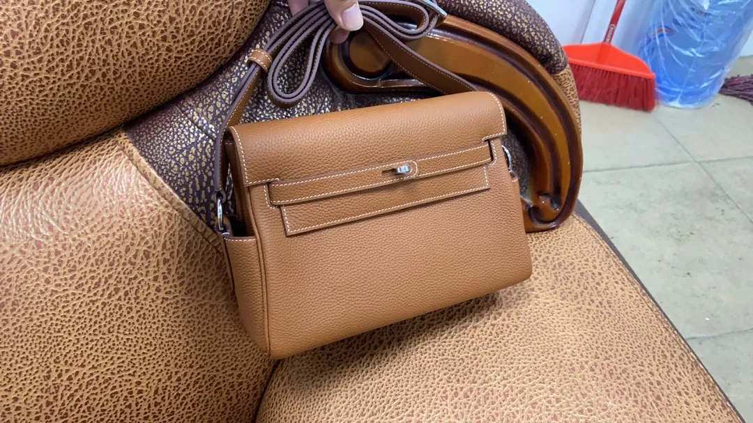 All Categories Hermès Women's Bags (Hermès) Hermès Shipping