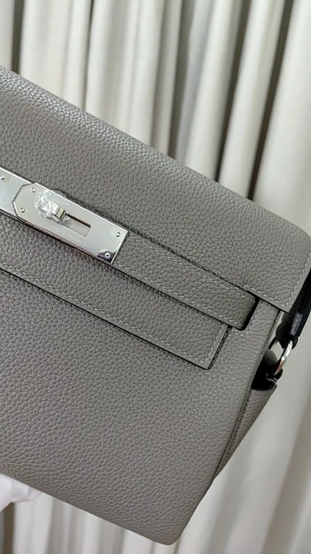 All Categories Hermès Women's Bags (Hermès) Hermès Shipping