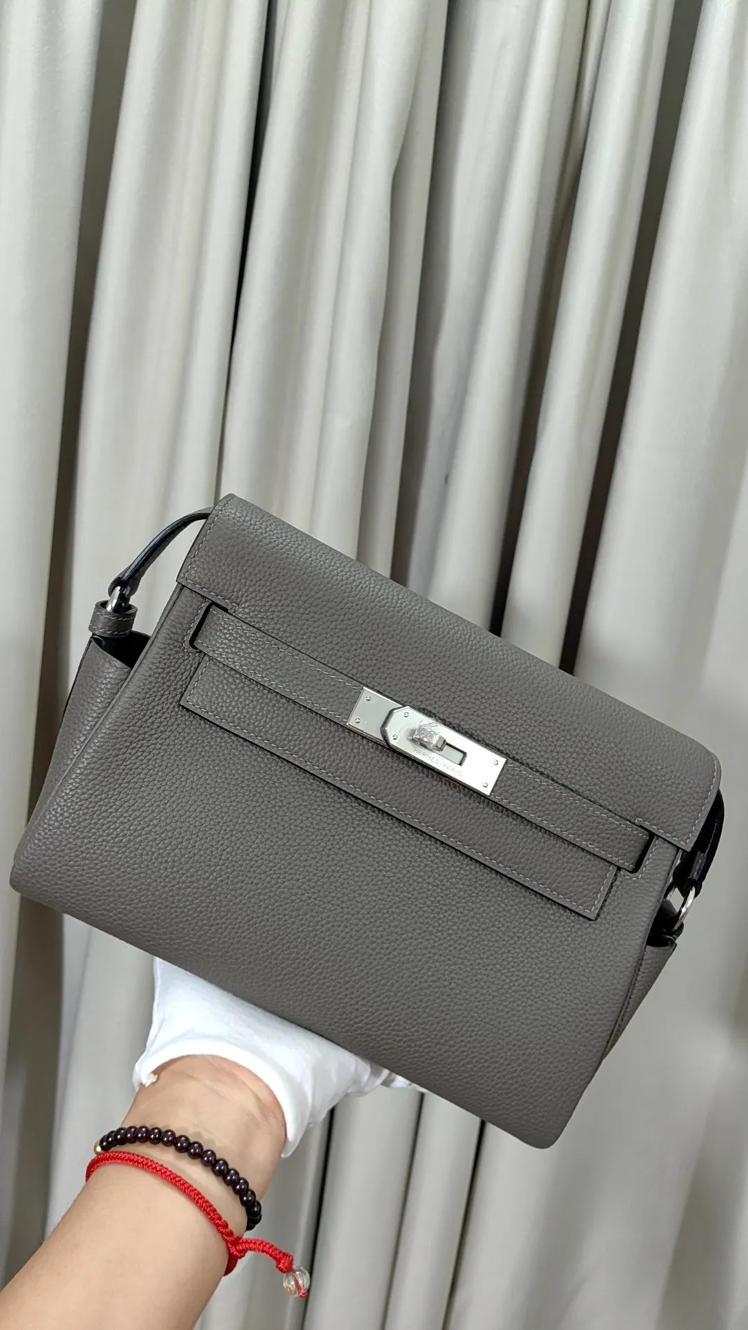 All Categories Hermès Women's Bags (Hermès) Hermès Shipping