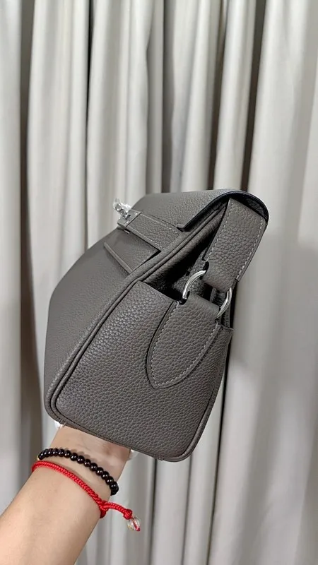 All Categories Hermès Women's Bags (Hermès) Hermès Shipping