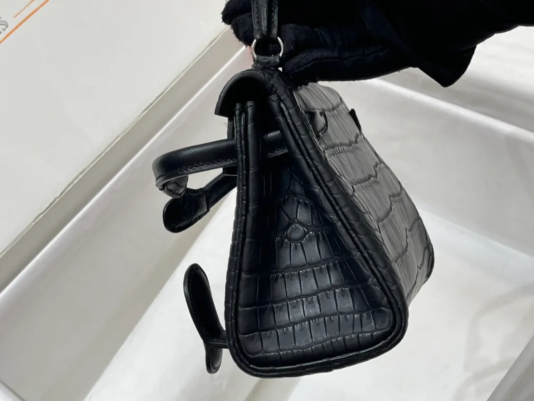 All categories Hermès women's bags (Hermès) Hermès 211