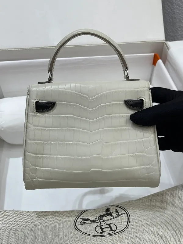 All categories Hermès women's bags (Hermès) Hermès 211