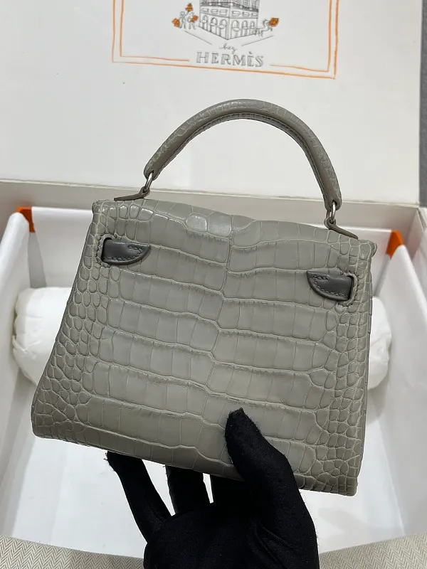 All categories Hermès women's bags (Hermès) Hermès 211