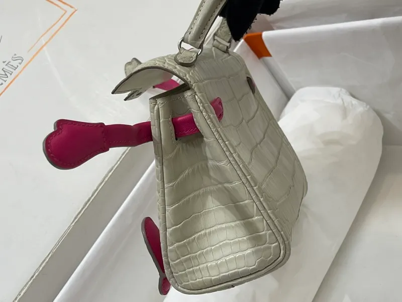 All categories Hermès women's bags (Hermès) Hermès 211