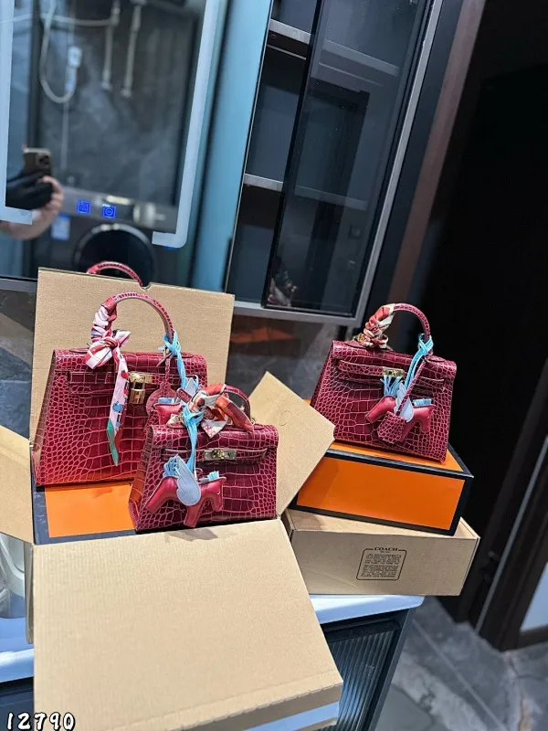 All Categories Official Website "Brand Women's Bags" Women's Bags 💙 Hermes 2025 New Hermes Crossbody Bag
