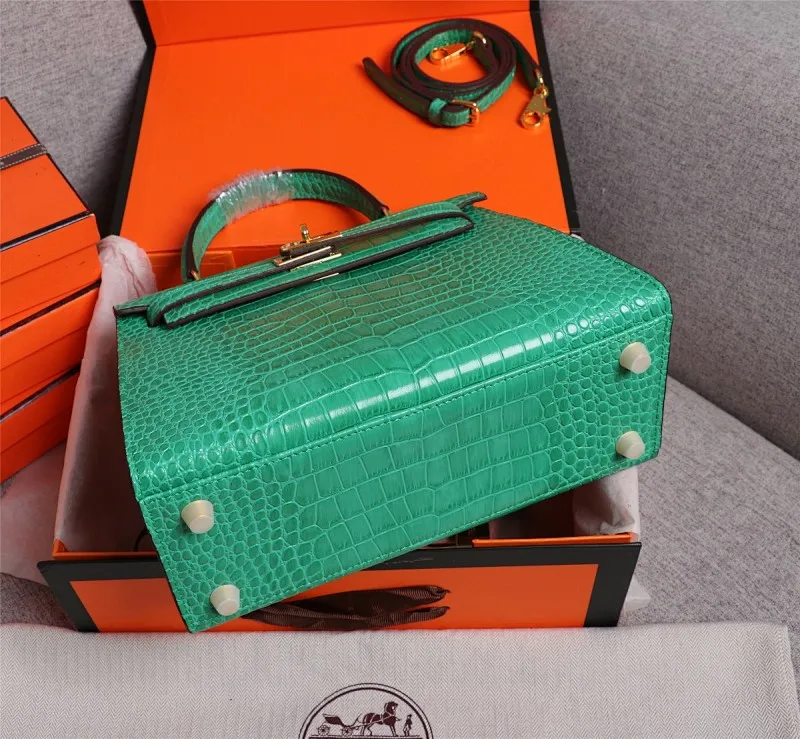 All Categories Official Website "Brand Women's Bags" Women's Bags 💙 Hermes 2022 official new Hermes women's hand-carrying cross-body dual-use bag wholesale Kelly crocodile pattern 58002500 High quality Size: 25-9-18CM