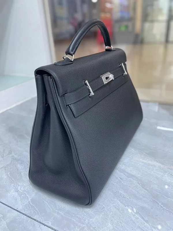 All categories Hermès women's bags (Hermès) Hermès 4241
