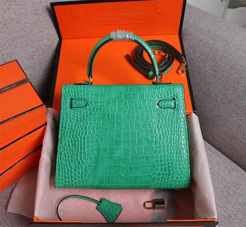 All Categories Official Website "Brand Women's Bags" Women's Bags 💙 Hermes 2022 Official New Hermès Handbag Kelly Crocodile Pattern First Layer Calfskin Wholesale 58003000 High Quality Size: 25-9-18CM