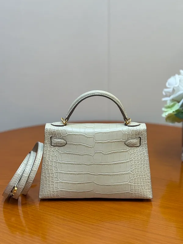 All categories Hermès women's bags (Hermès) Hermès original order 1819