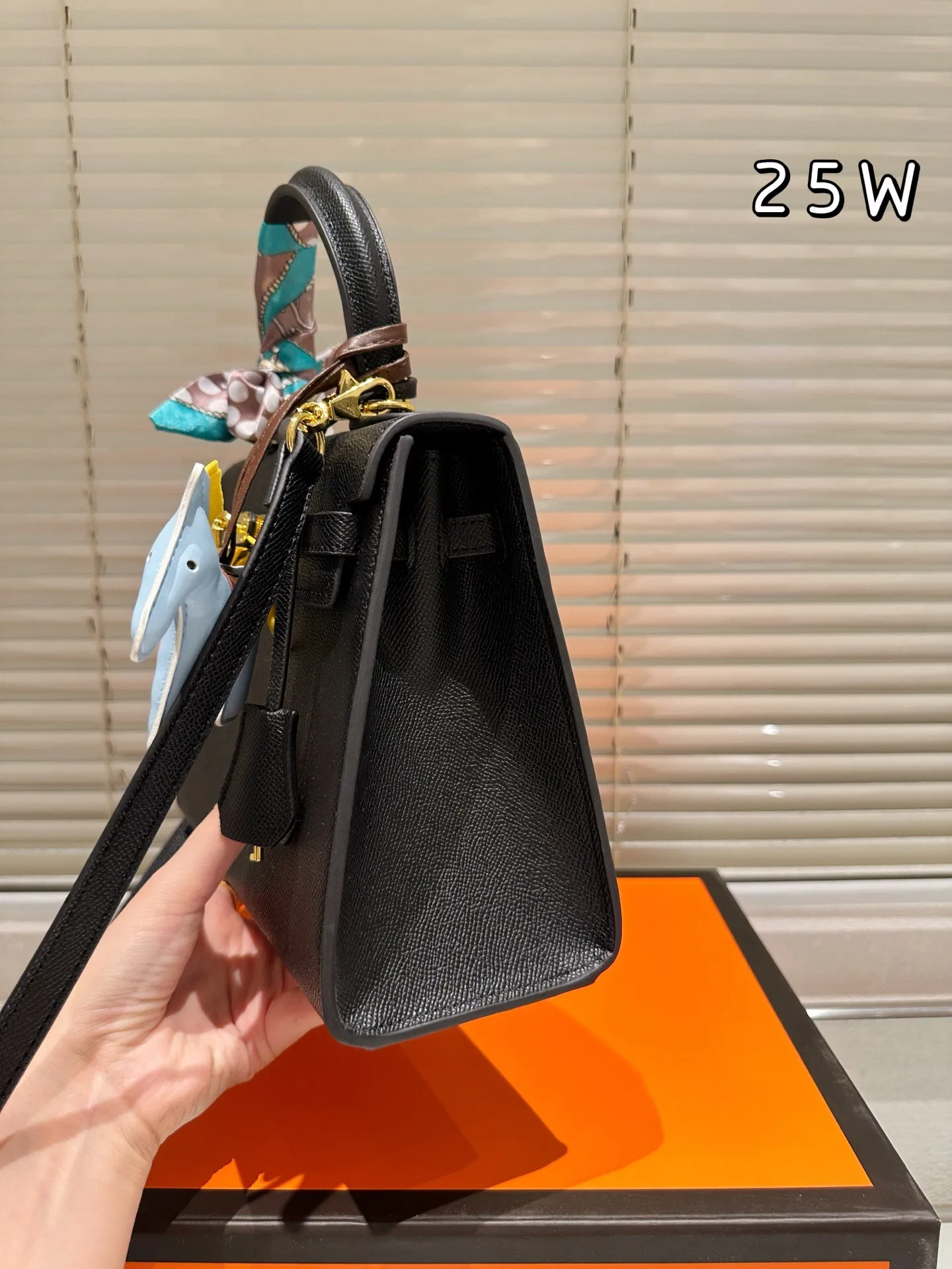 All Categories Official Website "Brand Women's Bags" Women's Bags 💙 Hermes 2025 New Hermes Crossbody Bag