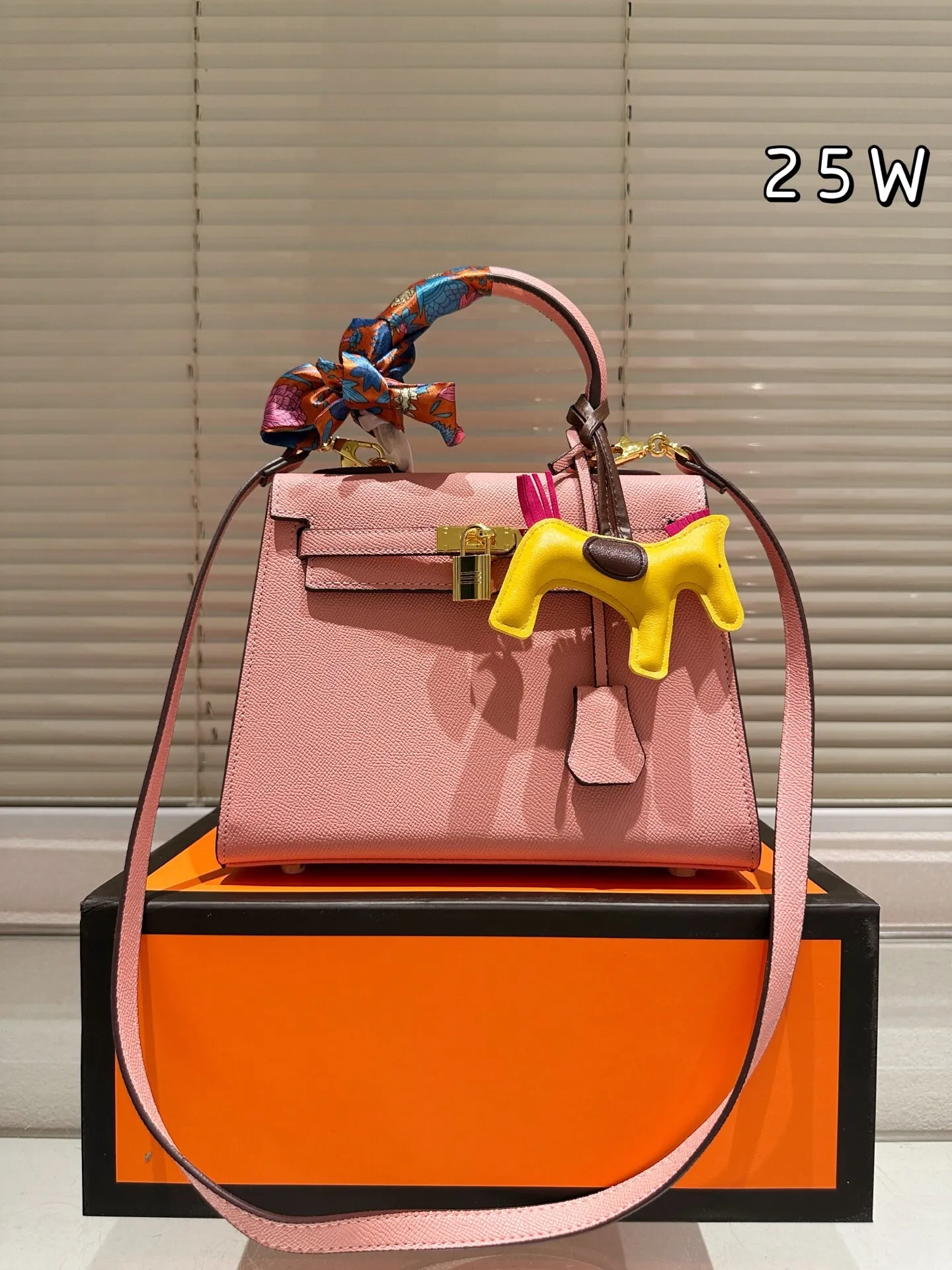 All Categories Official Website "Brand Women's Bags" Women's Bags 💙 Hermes 2025 New Hermes Crossbody Bag
