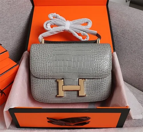 All Categories Official Website "Brand Women's Bags" Women's Bags 💙 Hermes 2022 Official New Hermes Constance Stewardess Bag Wholesale Crocodile Skin Full Pure Steel Plated Hardware Buckle 58003350 High Quality Size: 23-6-17CM
