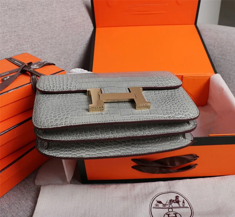 All Categories Official Website "Brand Women's Bags" Women's Bags 💙 Hermes 2022 Official New Hermes Constance Stewardess Bag Wholesale Crocodile Skin Full Pure Steel Plated Hardware Buckle 58003350 High Quality Size: 23-6-17CM
