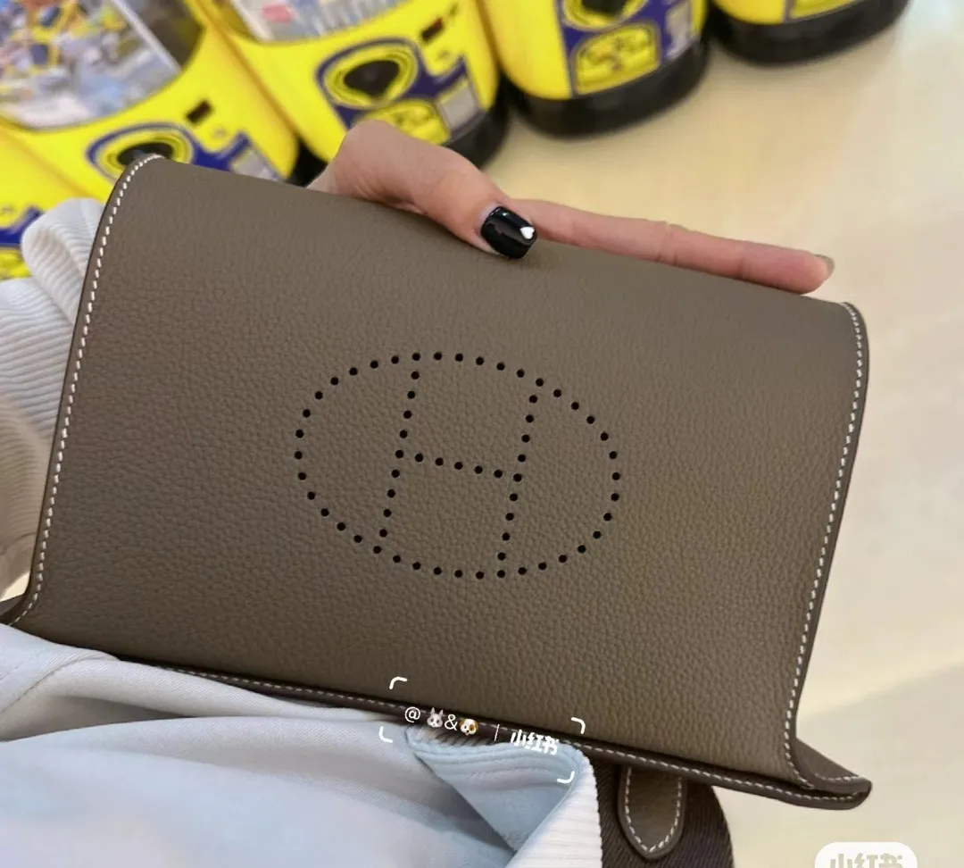 All categories Hermès women's bags (Hermès) Hermès 27144