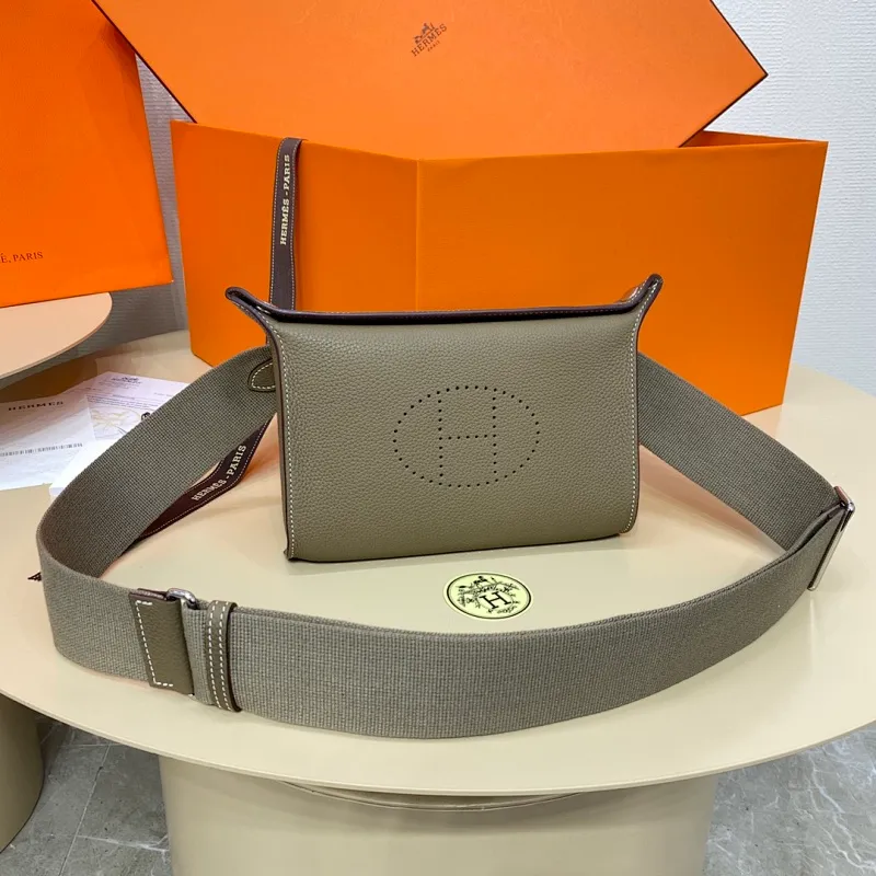 All categories Hermès women's bags (Hermès) Hermès 27144