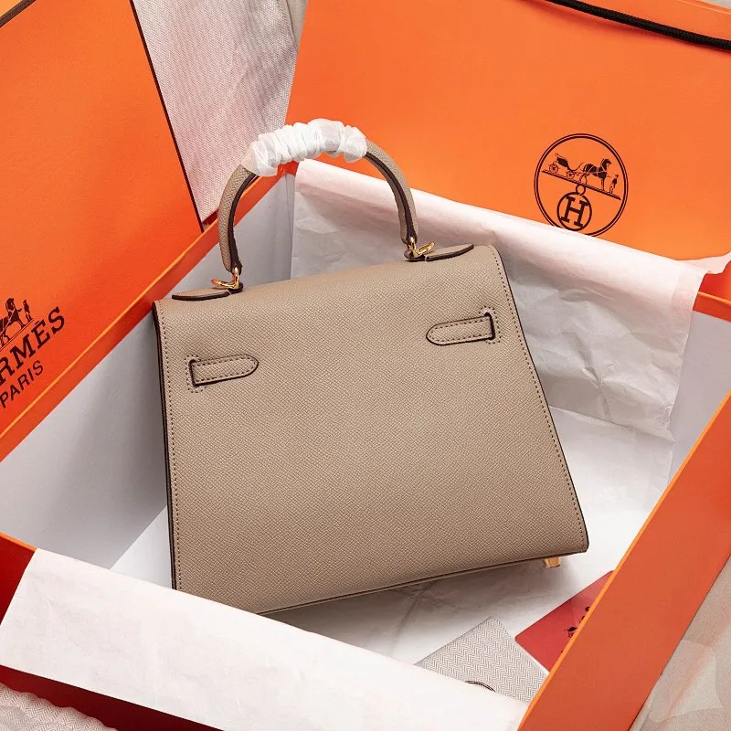 All Categories Official Website "Brand Women's Bags" Women's Bags 💙 Hermes 2022 Official New Hermès Women's Hand-Crossbody Two-Purpose Bag Wholesale Cowhide Palm Print Large Size 58002500 Small Size 58002300 High Quality Size: Large Size 28-22-10CM Small Size 25-17-7CM