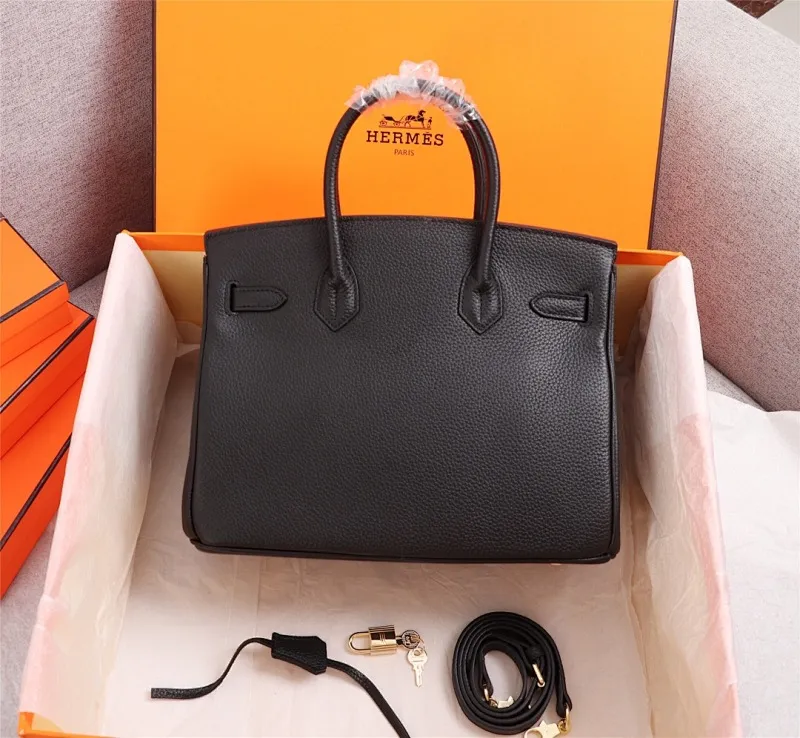 All categories Official website "Brand Women's Bags" Women's Bags 💙 Hermes 2022 Official New Hermès Platinum First Layer Lychee Pattern Handbag Original Calfskin Outside and Sheepskin Goat Pattern Wholesale Small Size 58002800 Medium Size 58003000 Large Size 58003200 High Quality Size: Small 25CM Medium 30C