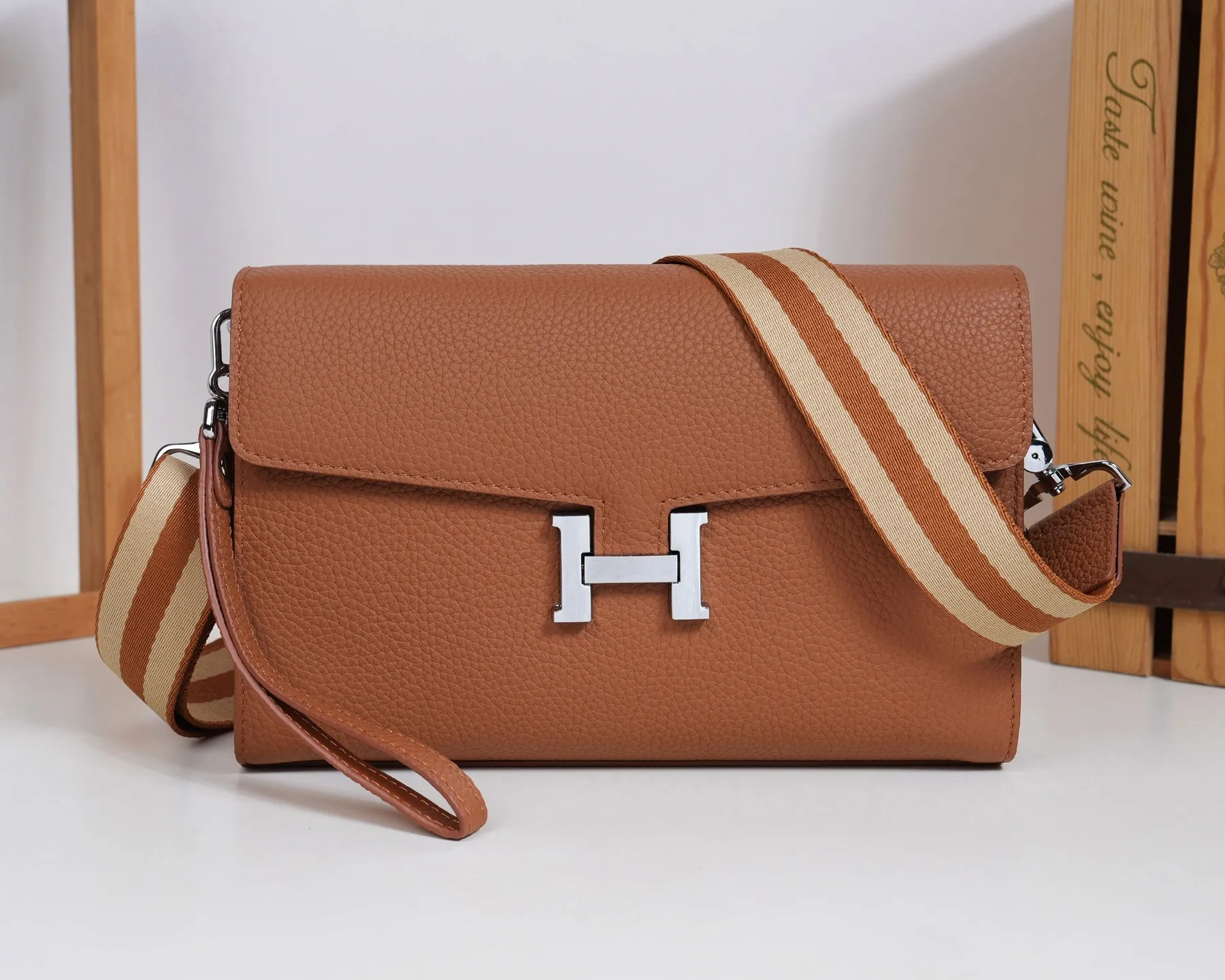 All categories Hermès women's bags (Hermès) Hermès H5083-4