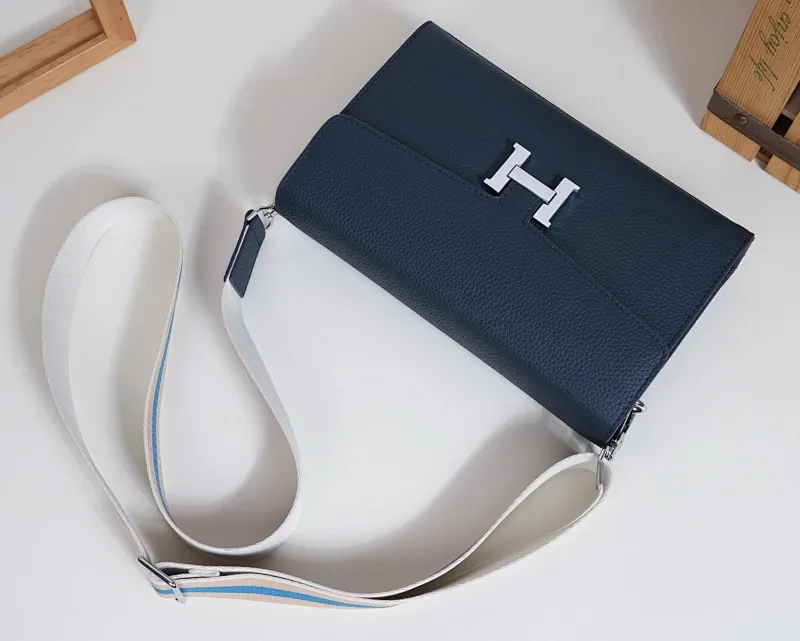 All categories Hermès women's bags (Hermès) Hermès H5083-4