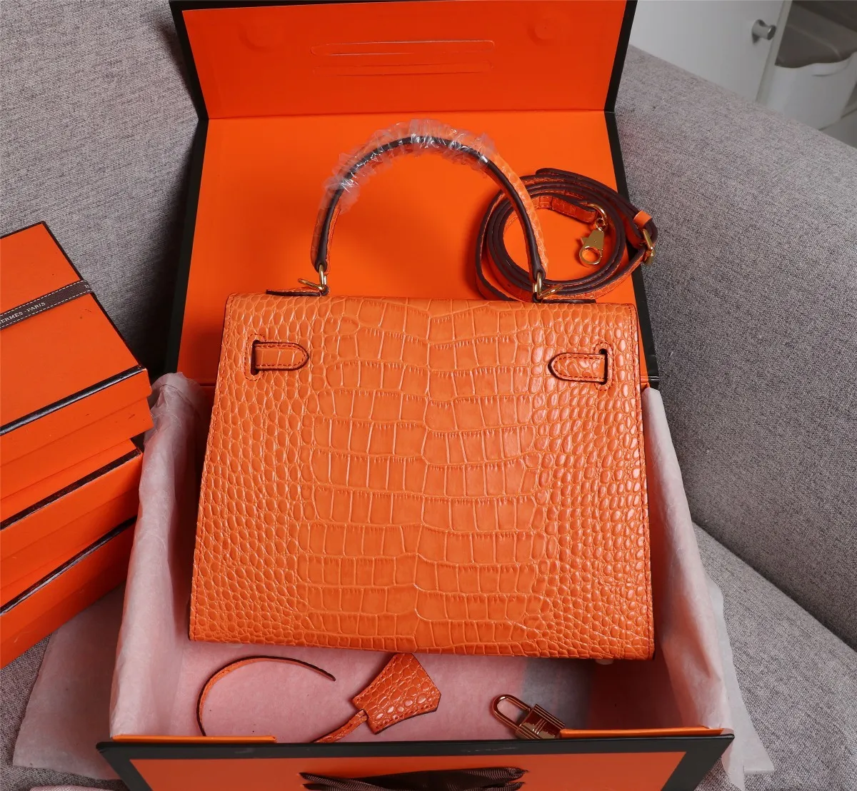 All Categories Official Website "Brand Women's Bags" Women's Bags 💙 Hermes 2022 official new Hermes women's hand-carrying cross-body dual-use bag wholesale Kelly crocodile pattern 58002500 High quality Size: 25-9-18CM