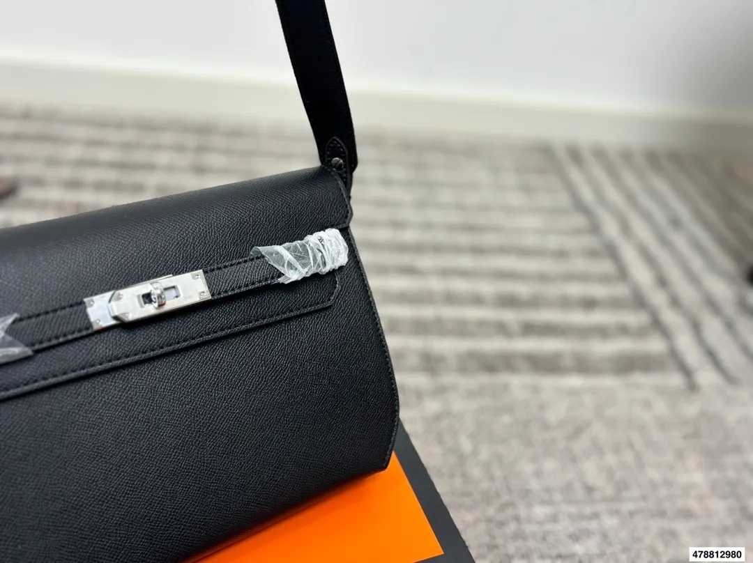 All Categories Official Website "Brand Women's Bags" Women's Bags 💙 Hermes 2025 New Hermes Crossbody Bag