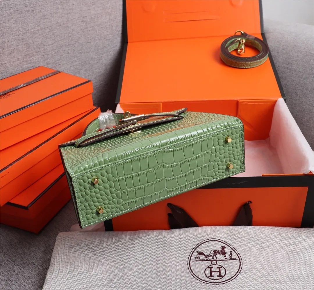 All categories Official website "Brand Women's Bags" Women's Bags 💙 Hermes 2022 Official New Hermès Handbag Kelly Crocodile Pattern First-layer Calfskin Wholesale 58002800 High Quality Size: 22-7-14CM